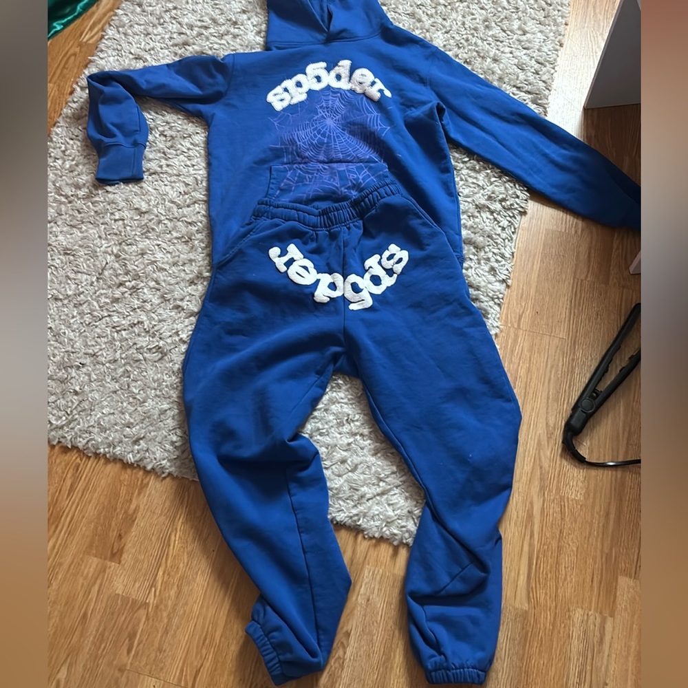 Blue Sp5der sweatsuit